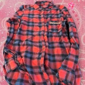 Hollister Red and Navy Plaid Button-Up Long Sleeve Shirt